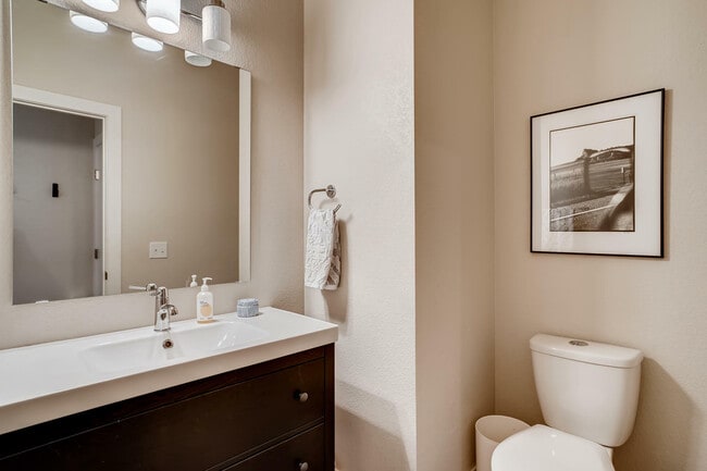 Photo - 534 S Lincoln St