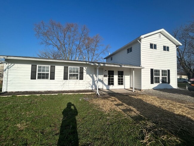 Building Photo - For Lease