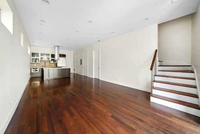 Photo - 2738 N.Southport Ave Unidad 2E