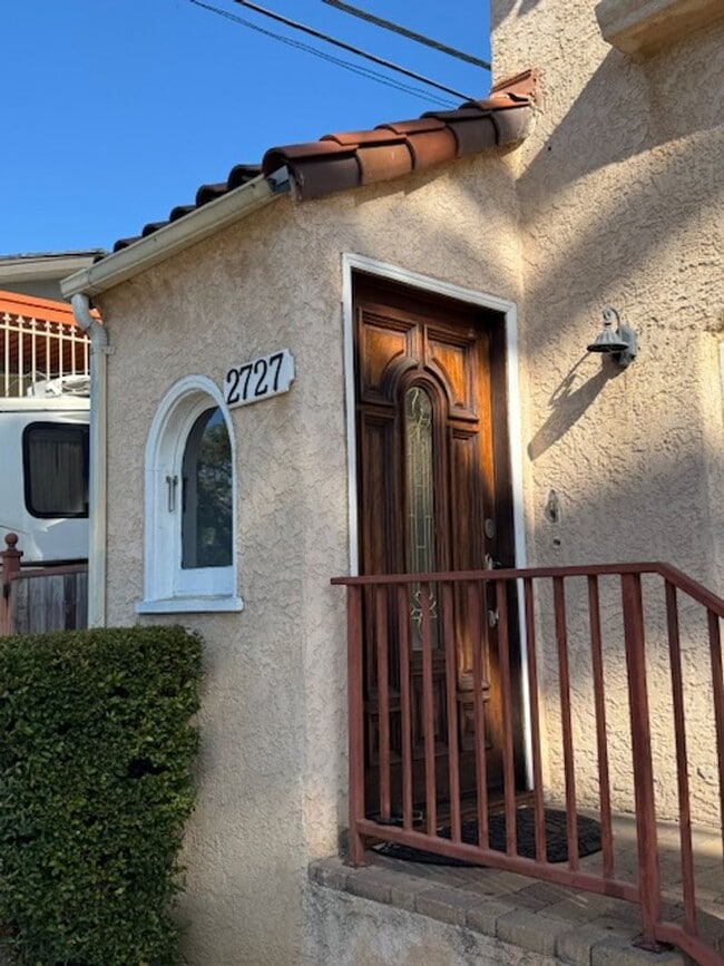 Photo - DE SOTO 2727-2729 Unidad 2727