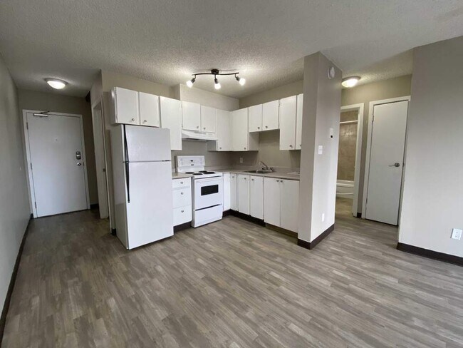 Photo - Mainstreet 402