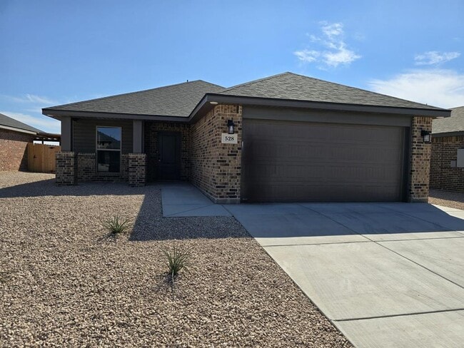 Building Photo - 528 Boxelder Dr