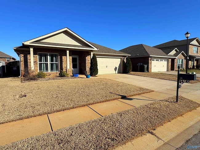 Photo - 121 Daymark Dr