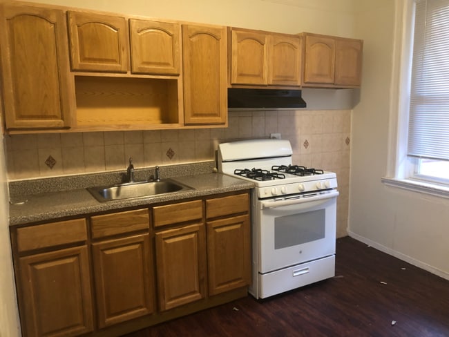 Photo - 39 Henry St Unit 3