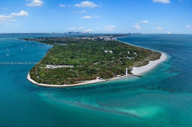 Photo - 1121 Crandon Blvd Unidad E302