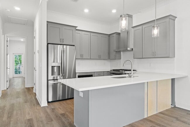 Photo - 212 Kara Lake Dr