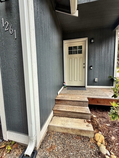 Photo - 1261 NE Larson Blvd