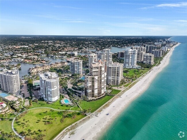 Building Photo - 4401 Gulf Shore Blvd N Unit E-708 Rental