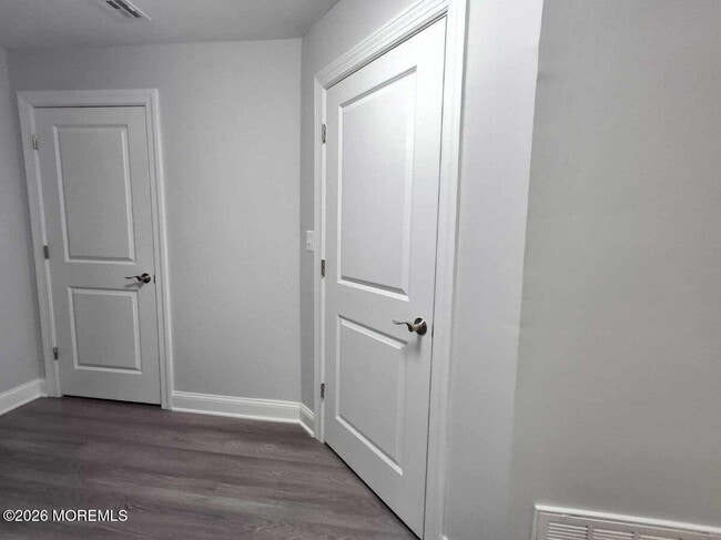 Photo - 123 Northampton Dr