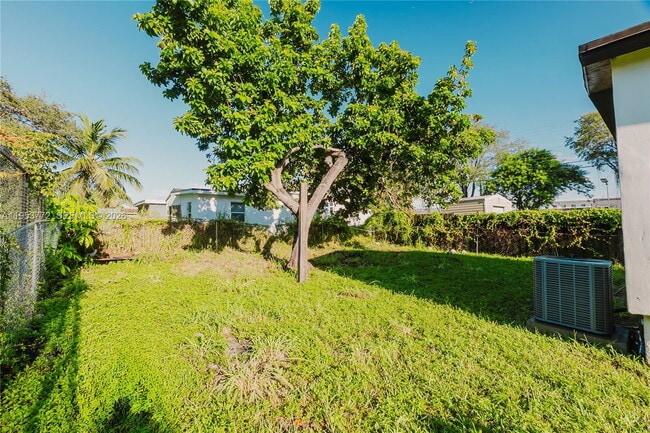 Photo - 4338 NW 24th Ave