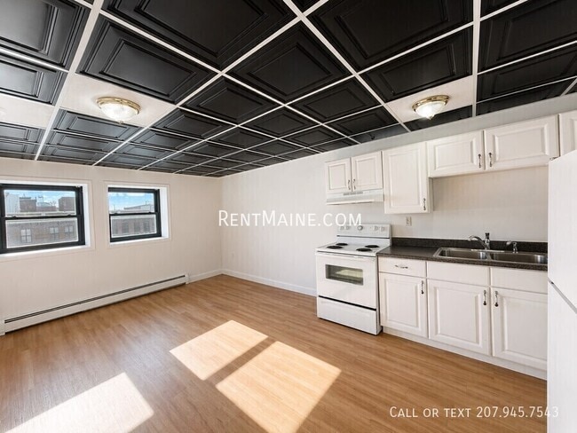 Photo - 35 Main St Unit 45