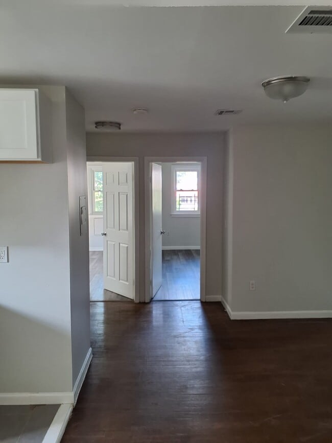 377 Clinton Pl Unit 3BR