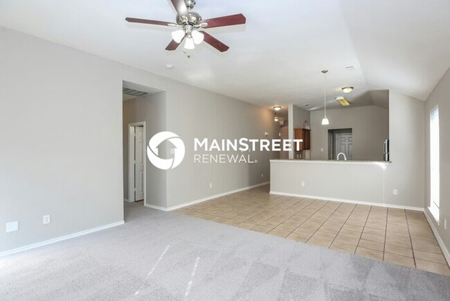 Photo - 4 Bedroom Pet-Friendly Home in Dallas, TX ...