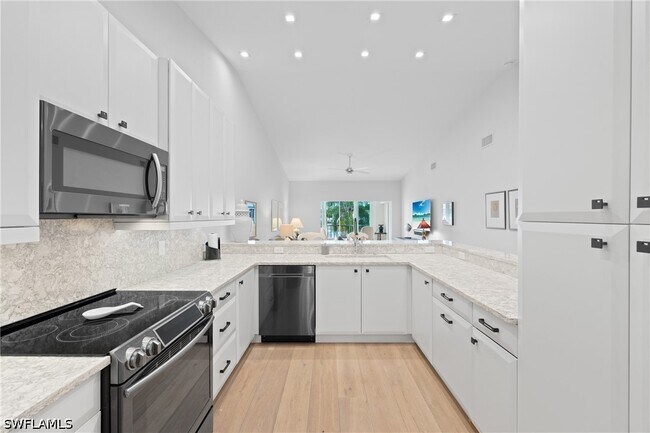 Photo - 818 Tanbark Dr Unidad 204