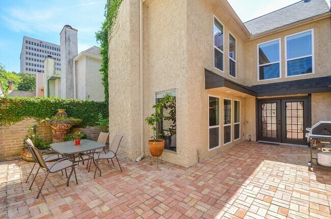 Photo - 4808 Palmetto St
