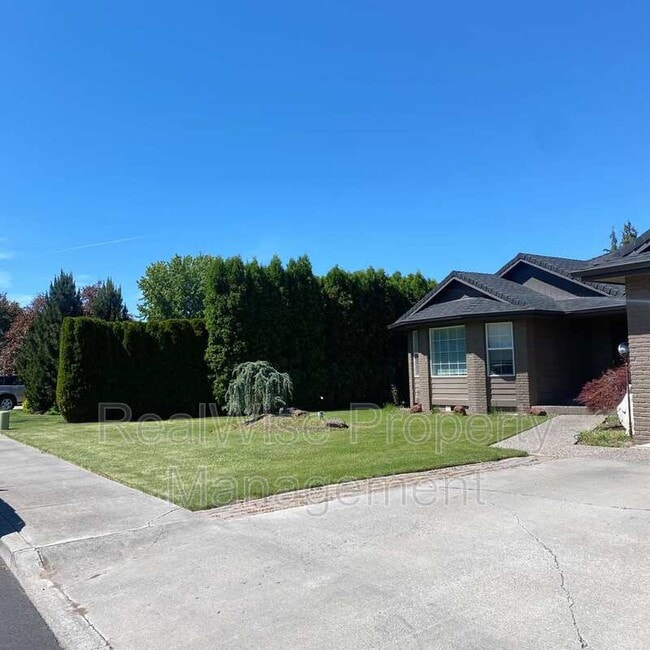 Photo - 2235 NW 15th St