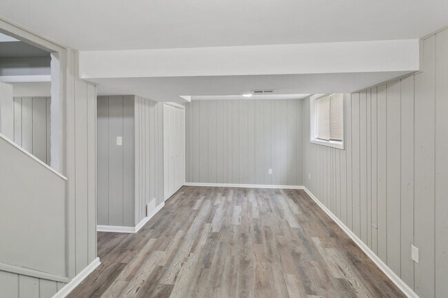 Photo - 22015 E Churchill Dr
