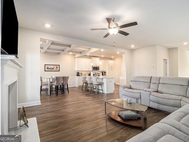 Photo - 394 Greenleaf Ct NW