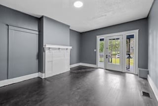 Photo - 963 3rd St W