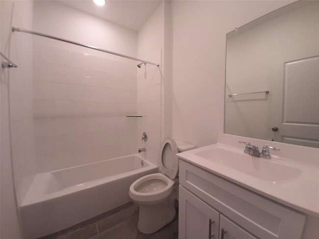 Photo - 16026 Tangled Vine Ln