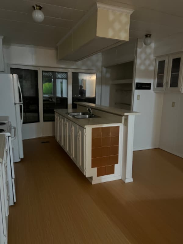 Photo - 5027 Henderson Cir