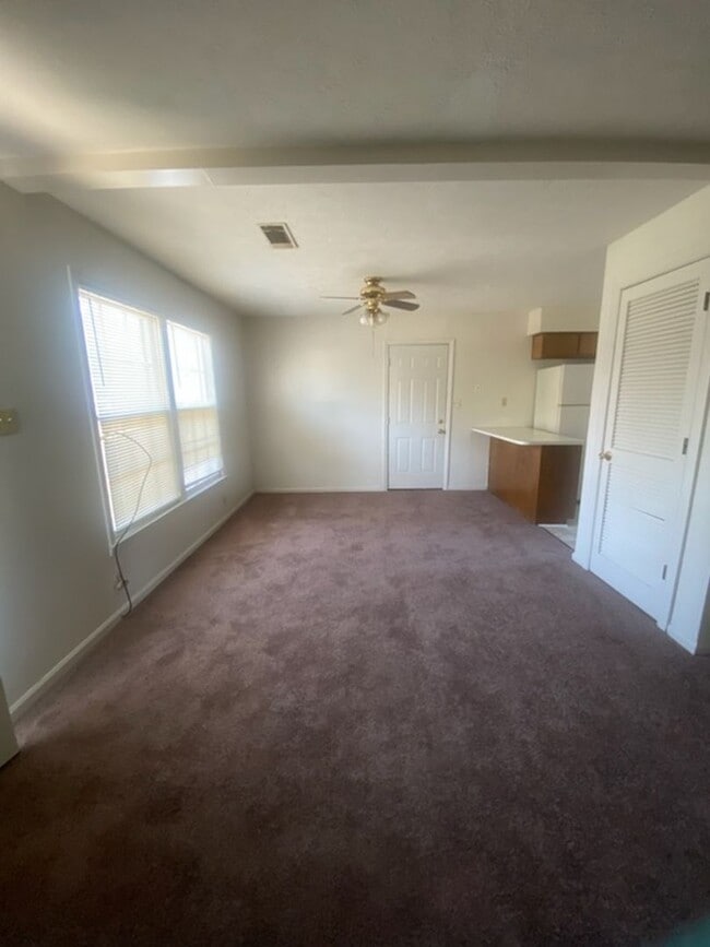 Photo - 2339 Schaul St Unit C