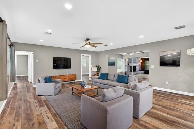 Photo - 7 Eagle Ln
