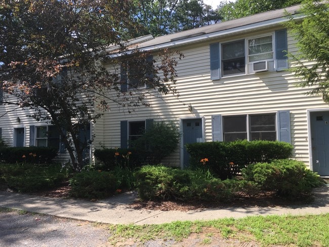 Photo - 10 Farr Lane Unit apt 3