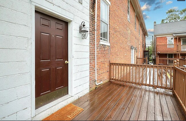 Photo - 2379 Table Rock Rd Unidad A