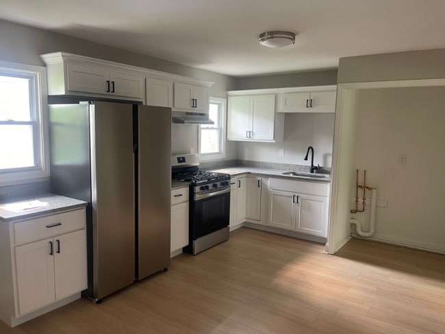 Photo - 2256 220th St