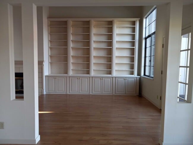 Photo - 1108 Princeton Dr