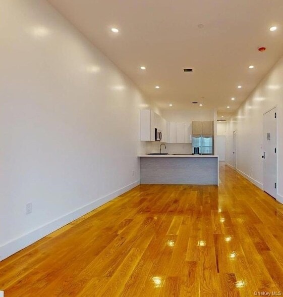 Building Photo - 1198 Greene Ave Unit 1
