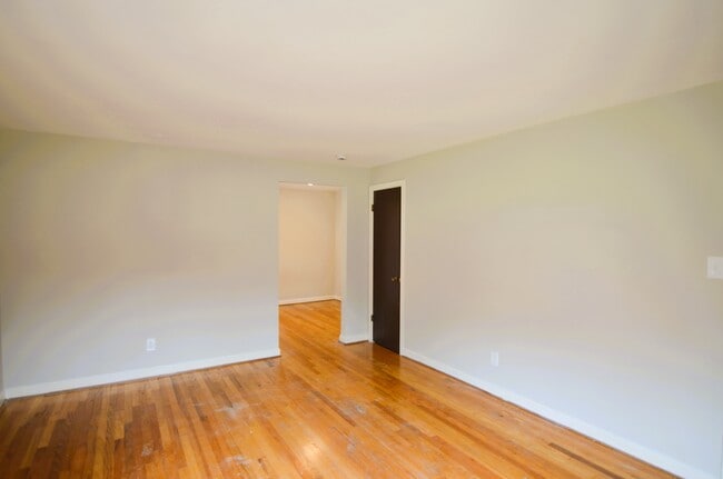 Photo - 3931 E Gatewood Ln Unidad 2