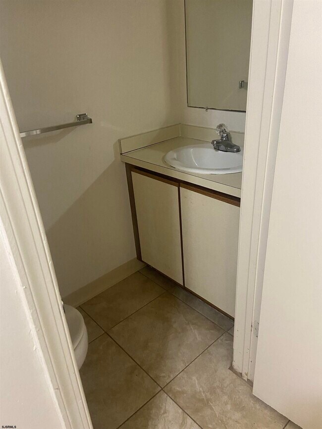 225 W Leeds Ave Condo Condo for Rent in Pleasantville, NJ