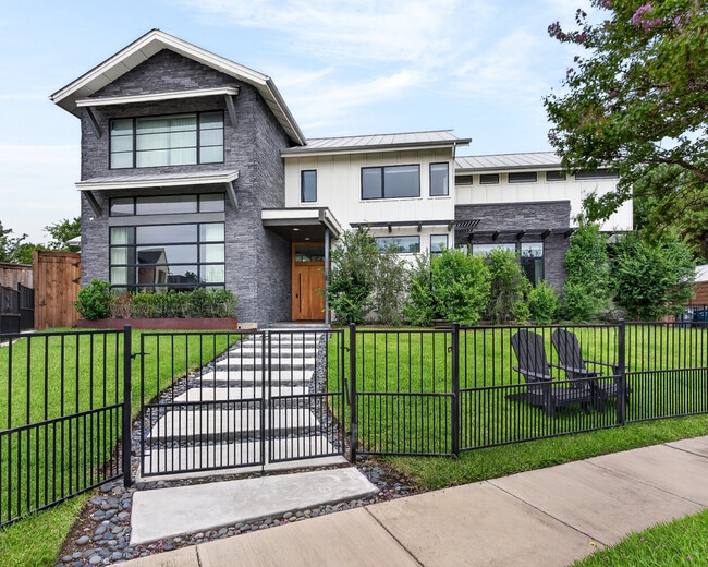 Building Photo - 9941 Coppedge Ln