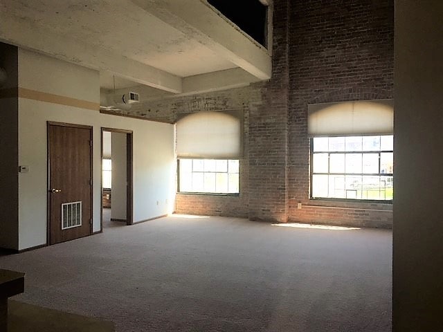 Photo - Pants Factory Senior Apartments