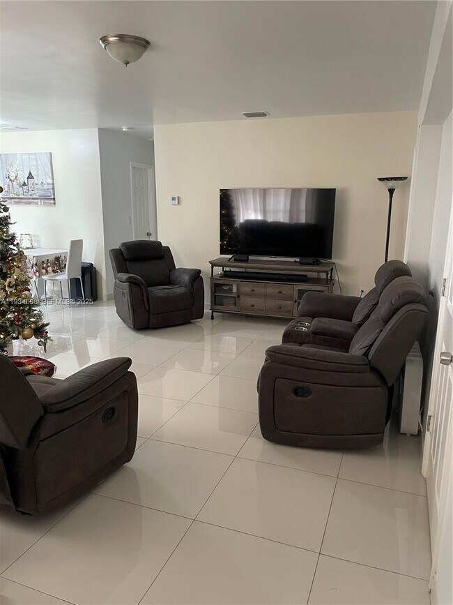 Photo - 11765 SW 175th Terrace