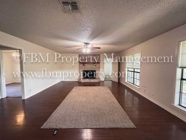 8217 SE County Rd 1020