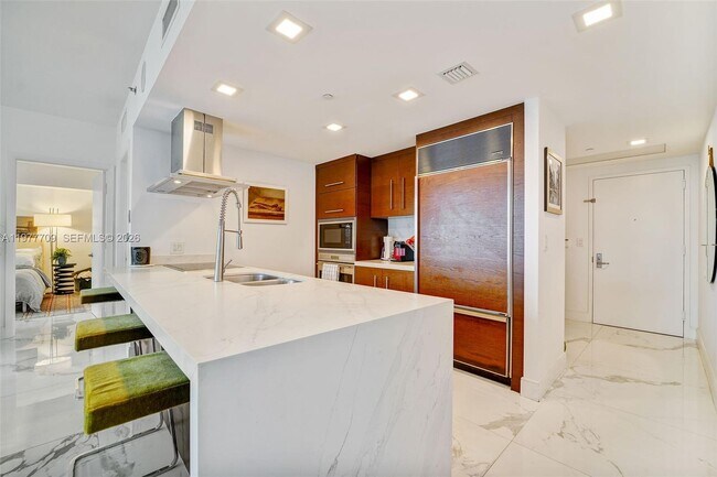 Photo - 495 Brickell Ave Unidad 2804