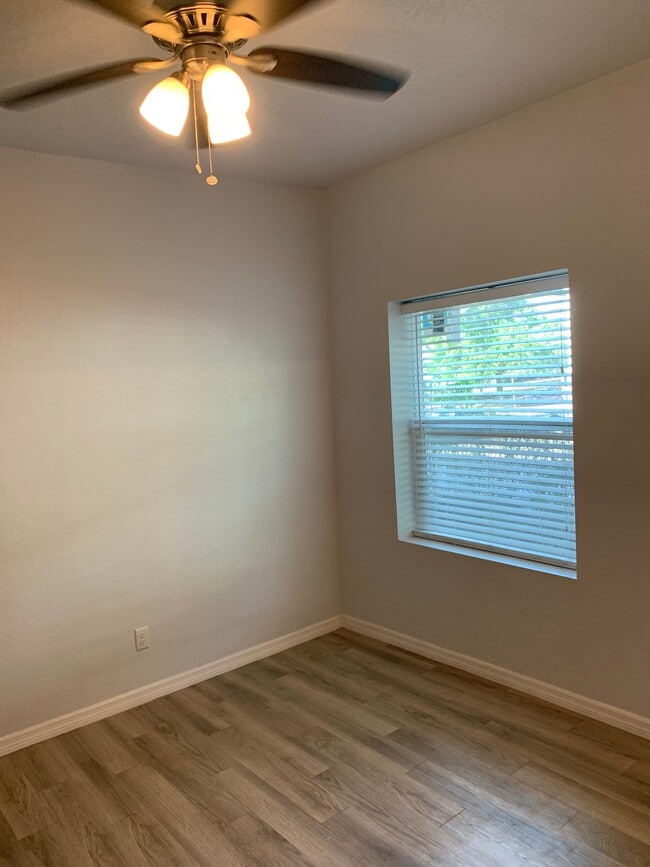 Photo - Studio Bed/1 Bath - Unit 3