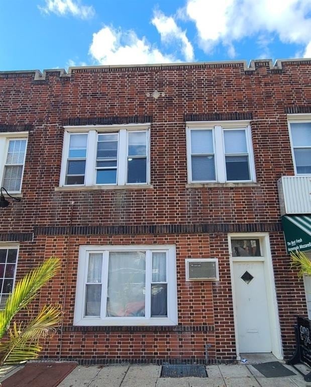 Photo - 7707 Broadway Unit 2