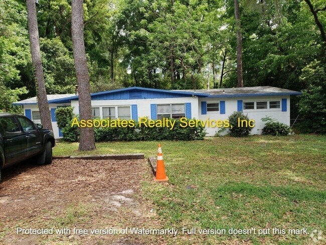 Building Photo - Spacious 4 Bedroom in Mason Manor Rental
