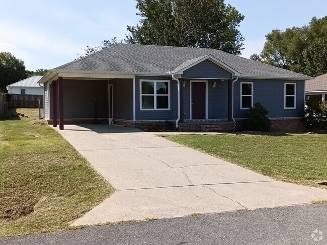 Building Photo - 426 Summer Dr Rental