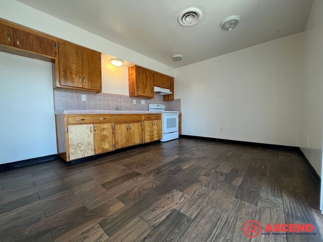 Photo - 1500-1504 Owens Street Unit 1504