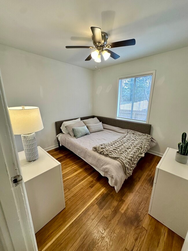 Photo - 794-798 Dixie Avenue