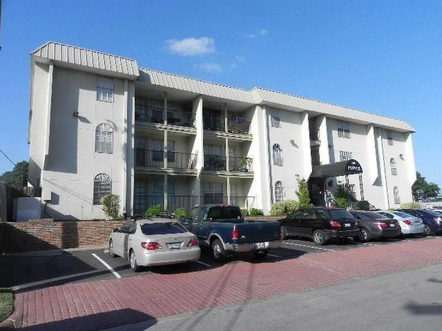 Building Photo - 910 Duncan Ln Unit 49 Rental