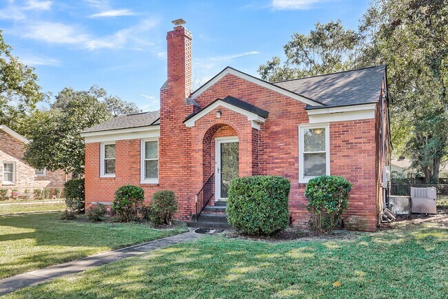 Photo - 3 Bed 2 Bath Home Located in Highland Park...