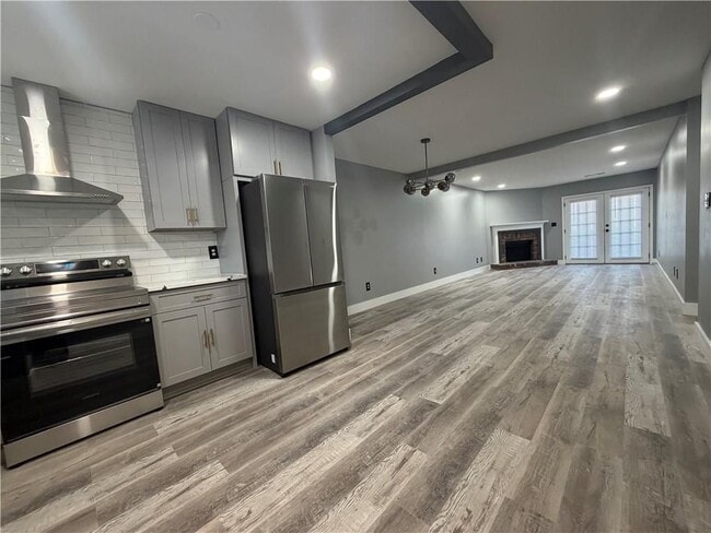 Building Photo - 5505 Park Pl S