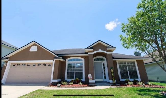 Building Photo - 310 Sienna Palm Dr