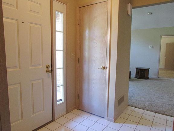Photo - 1019 Willow Bluff Dr